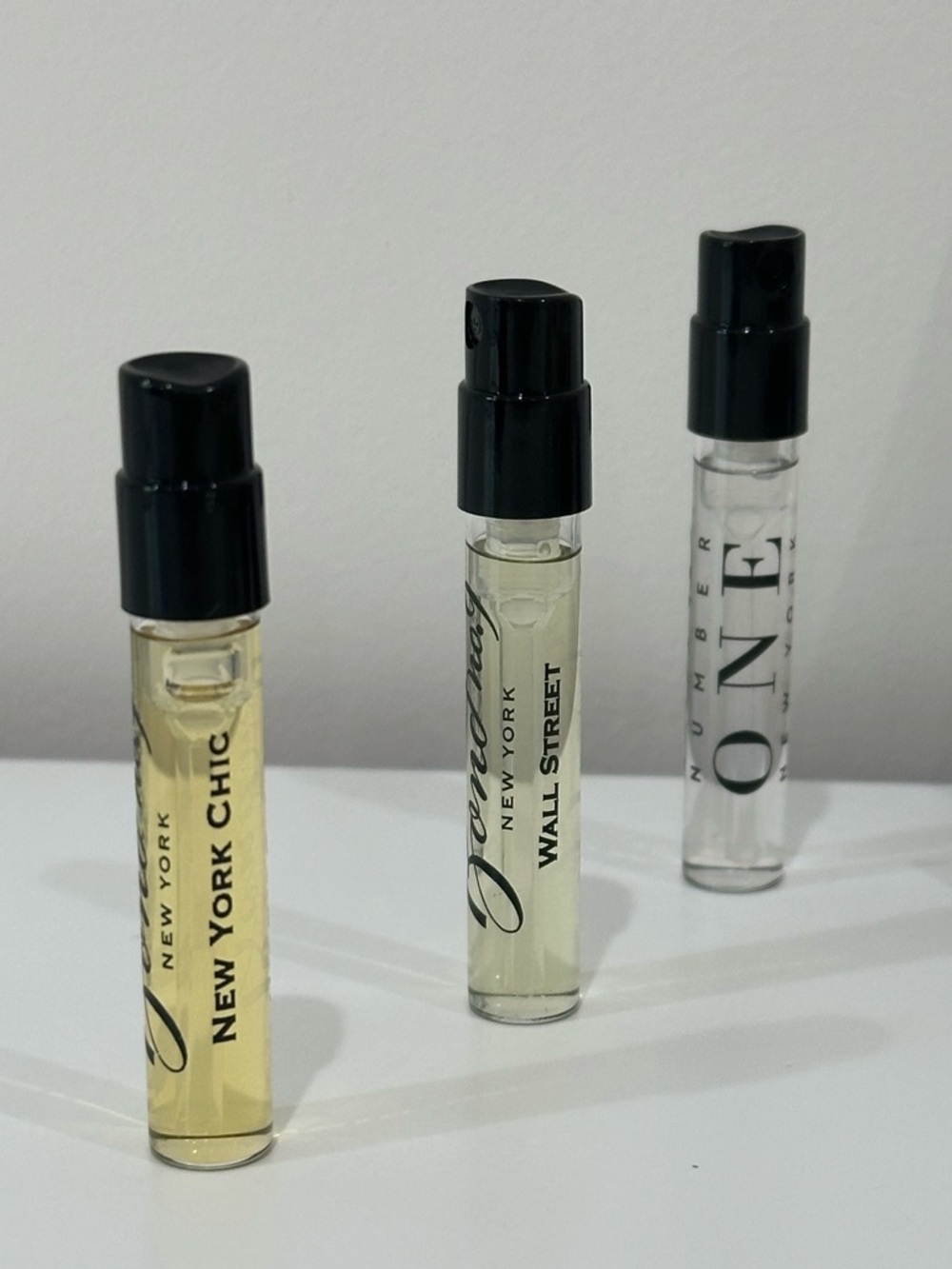 Bond N.9 EDP Set of 3 Mini Size Perfumes | Size Each 1.7ml/ .057fl oz - Picture 3 of 4